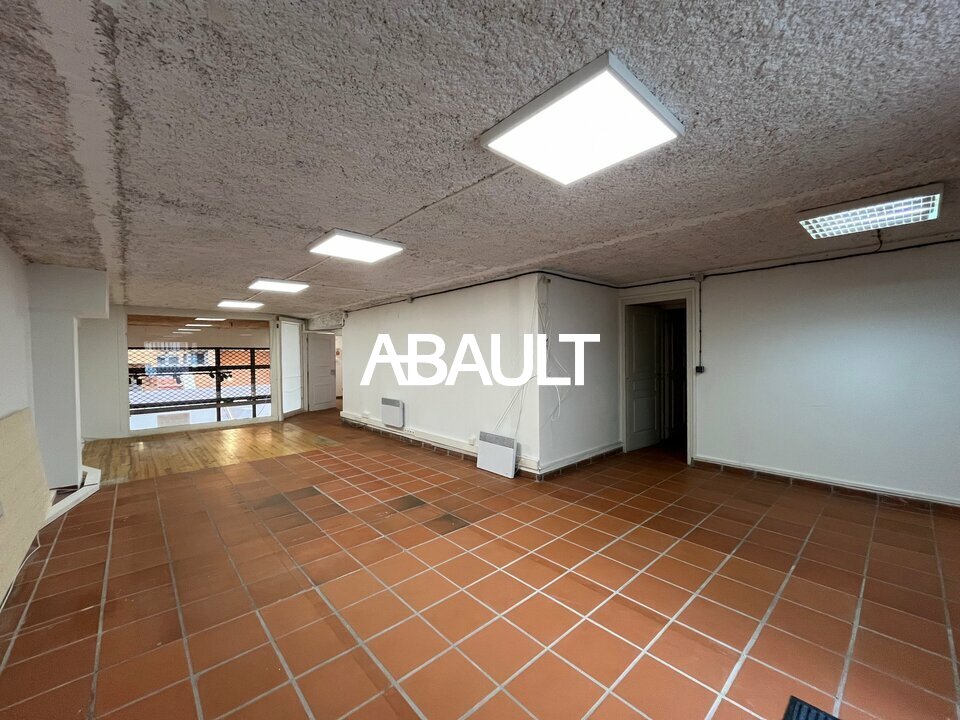 A louer Local commercial  167m² Toulouse