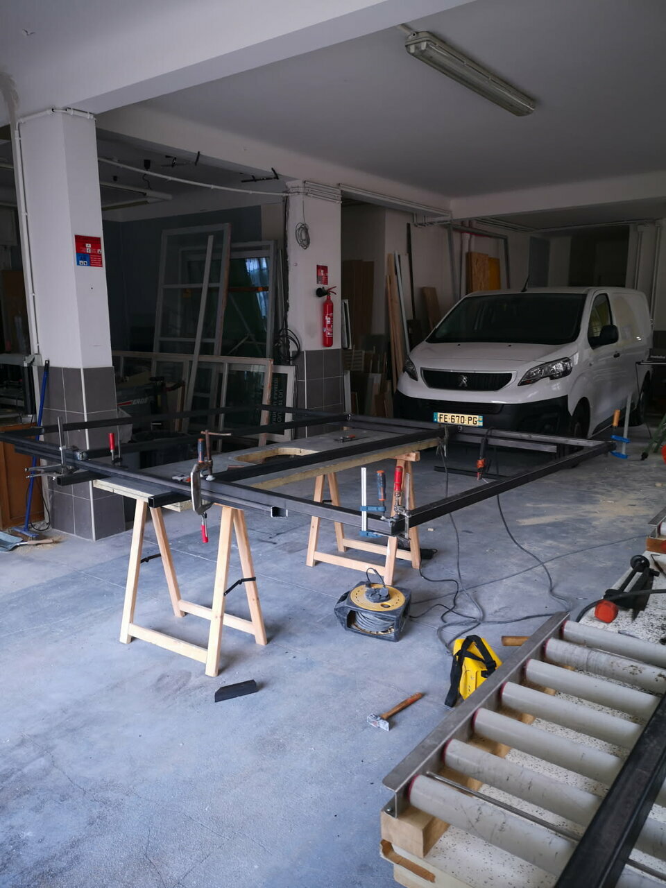 CANTA GALET LOCAUX D'ACTIVITES A VENDRE