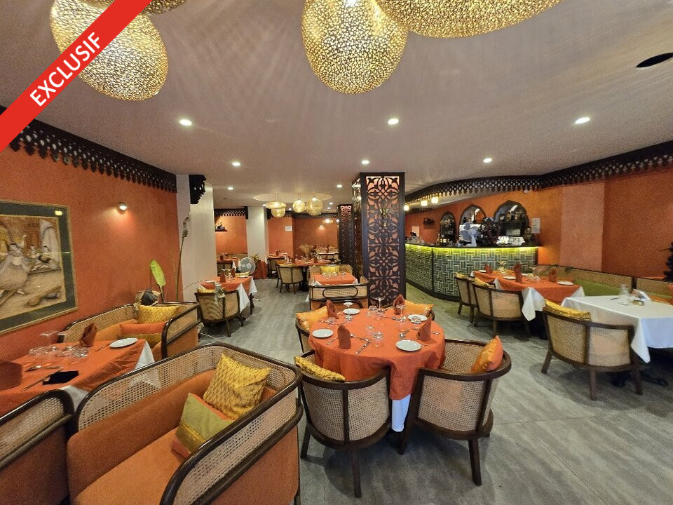 A louer Local commercial  219m² Nice