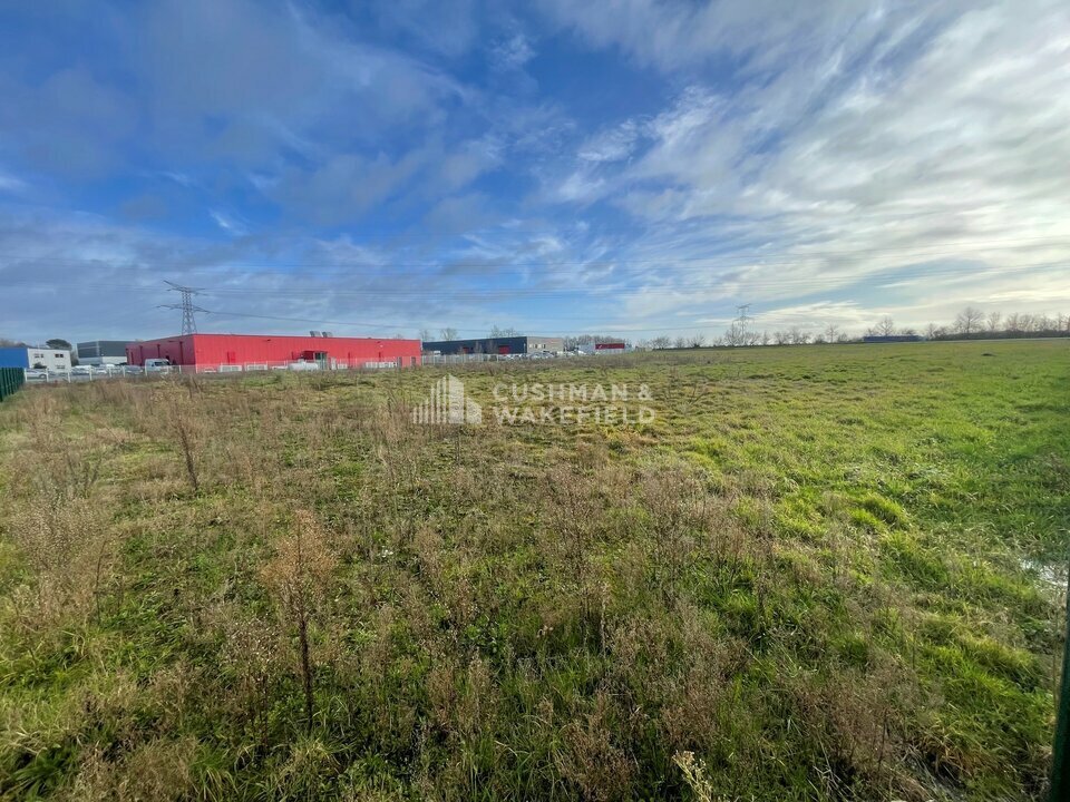 N10 PEUJARD - FONCIER CONSTRUCTIBLE DE 10 753 M²