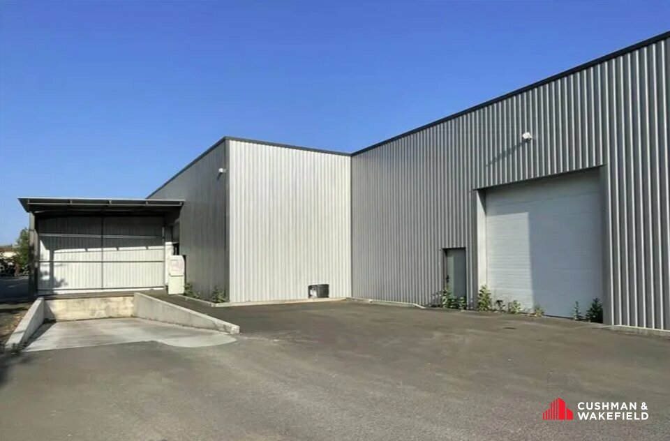 Entrepôt à la location de 2 000 m² à louer 