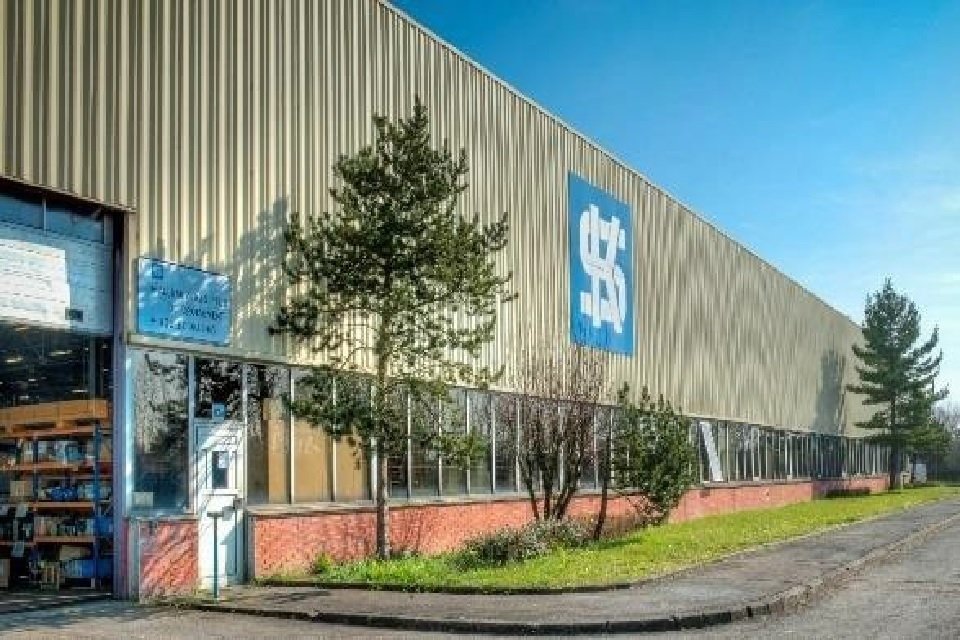 Entrepôt industriel - à vendre/à louer - 23 000 m² - Basse-Ham (57)