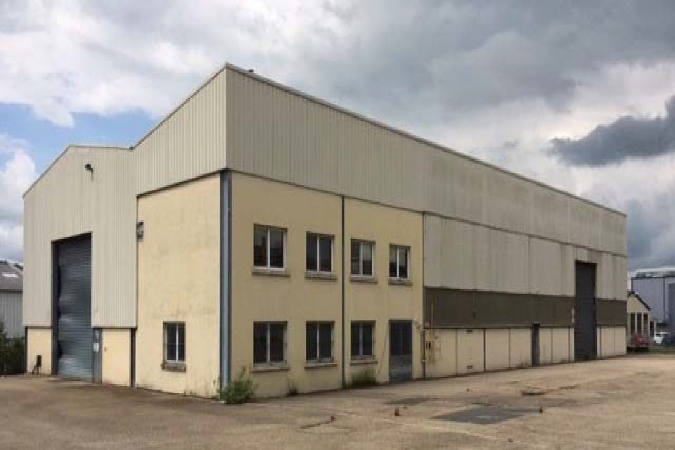 Bâtiment industriel à vendre - 1 300 m² - Sarrebourg (57)