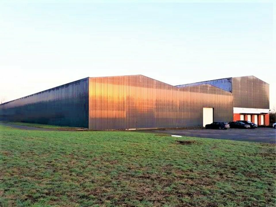 Bâtiment industriel à louer de 3000 m² à Alençon (61)