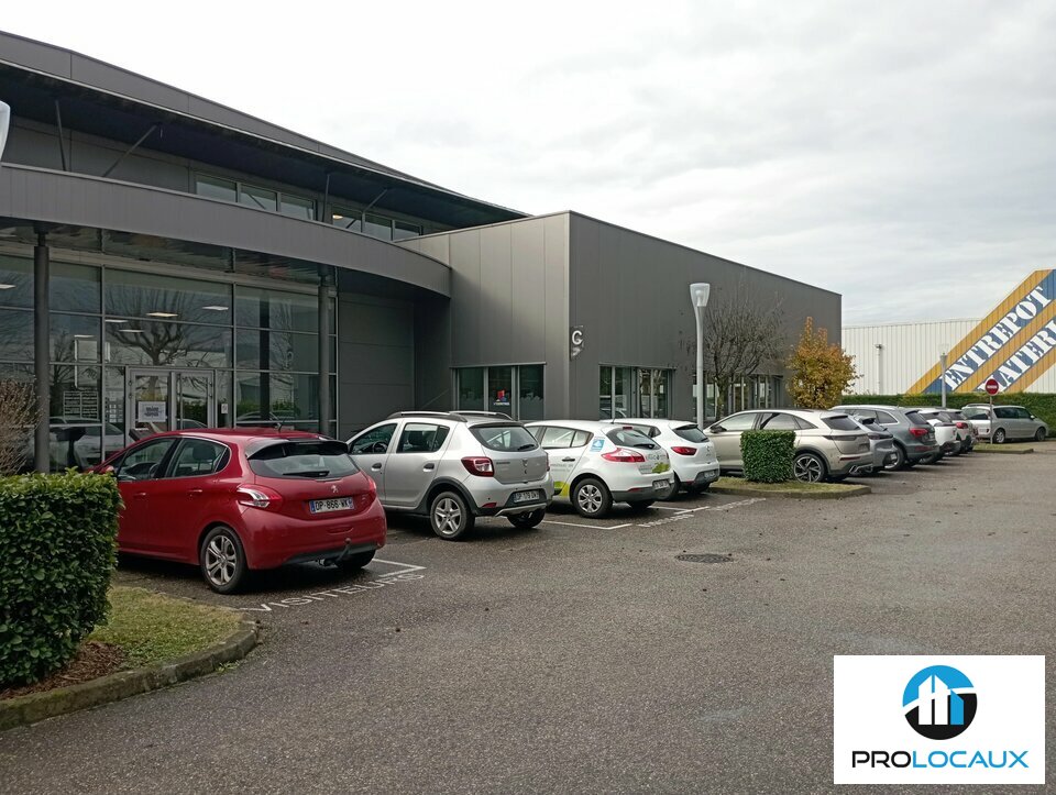 MEYLAN, locaux commerciaux à louer ou à vendre