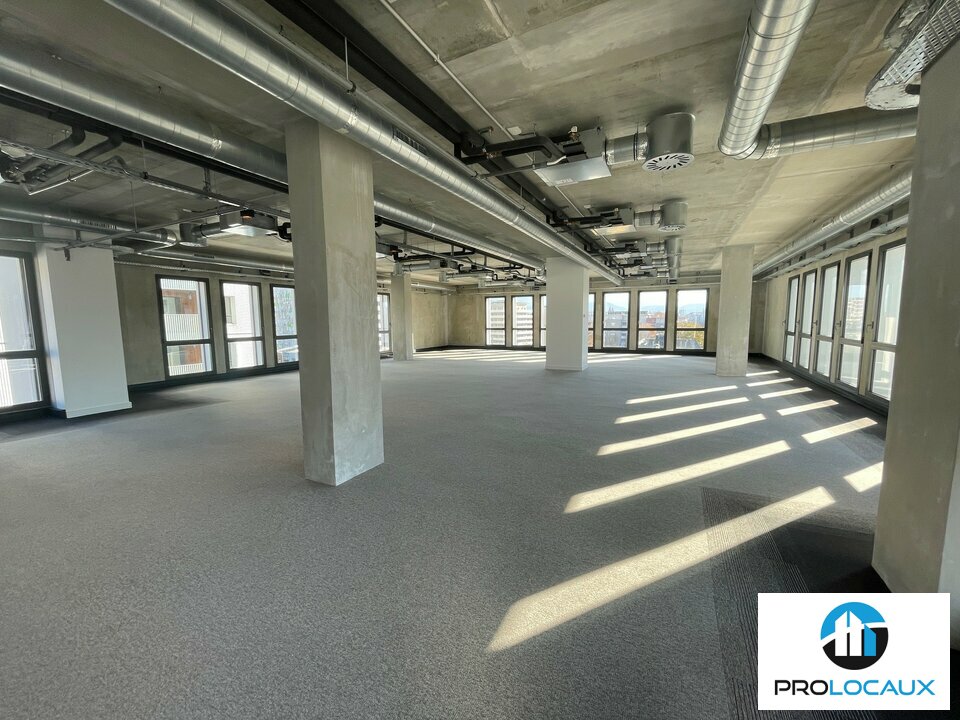 A vendre Bureaux 610.98m² Grenoble