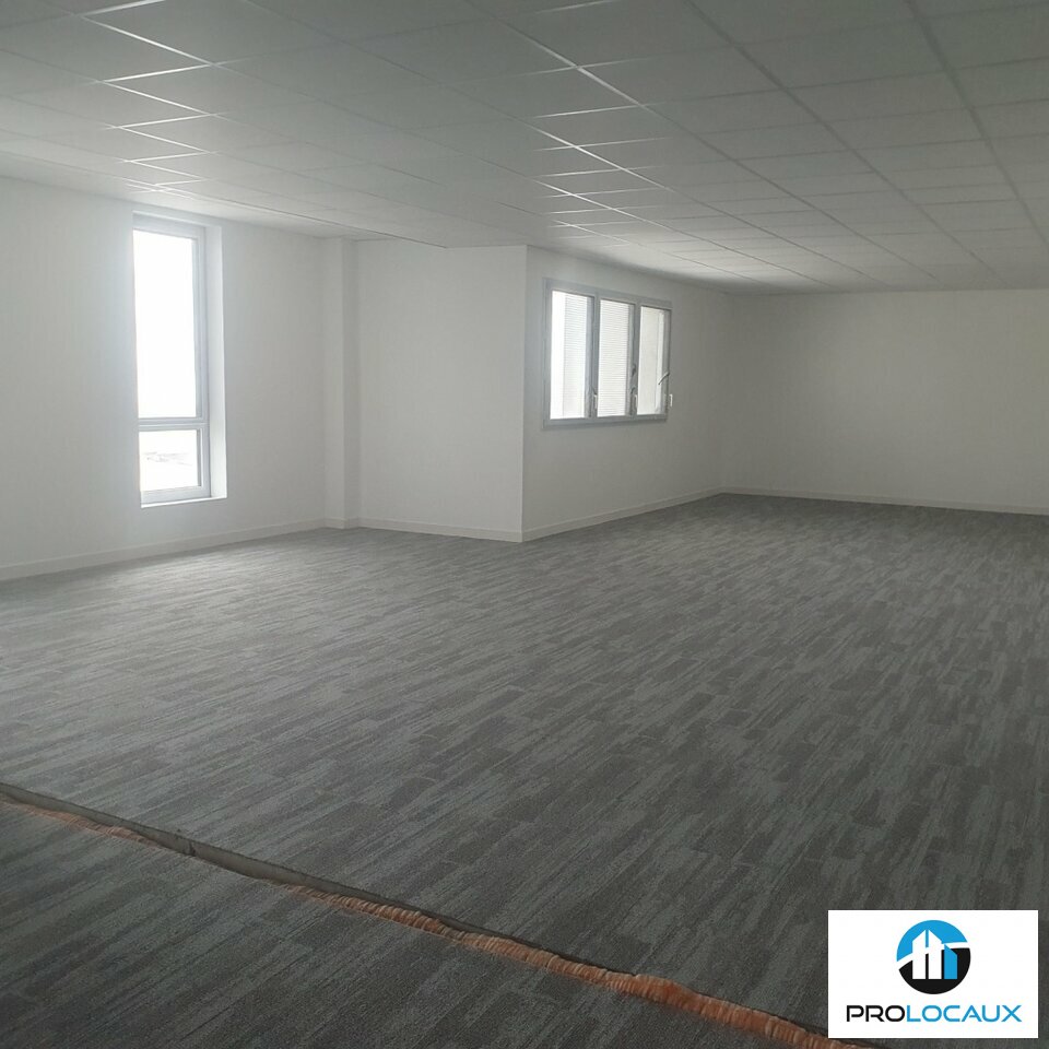 A vendre Bureaux 194.26m² Voiron