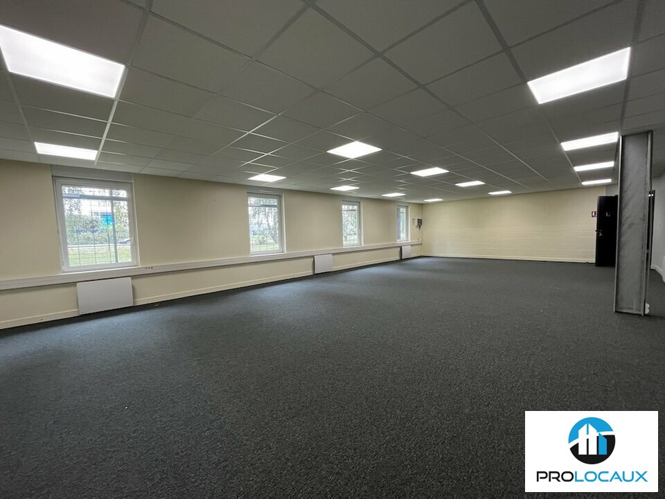 A louer Bureaux 93m² Creil