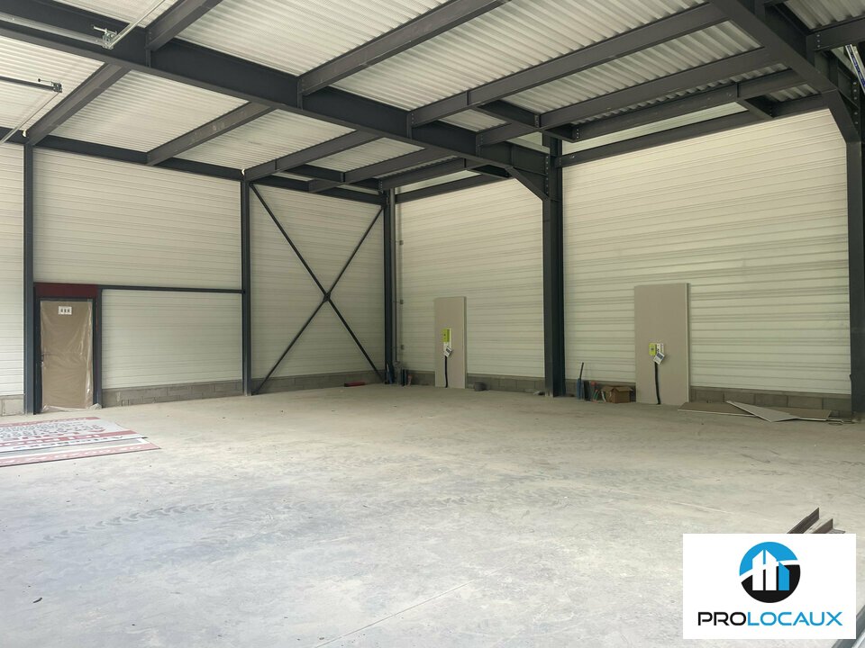A louer Locaux d'activité 390m² Montmerle-sur-Saône