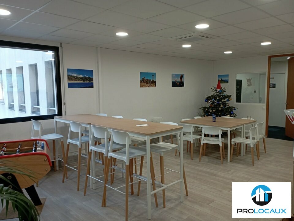 A louer Bureaux 231m² Grenoble