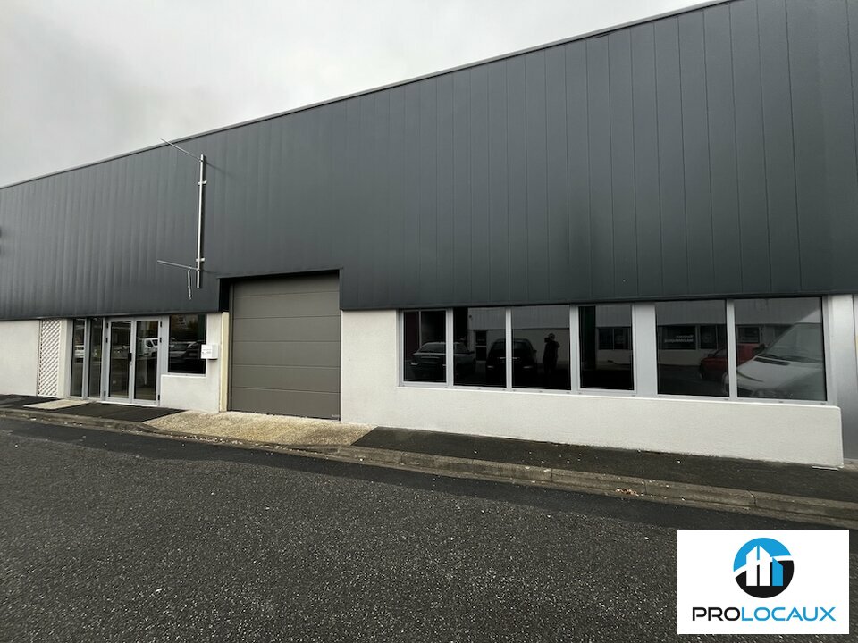 A louer Local commercial  280m² Saint-Maximin