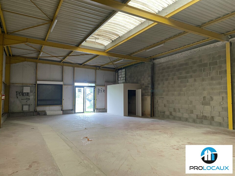 A louer Locaux d'activité 155m² Arnas