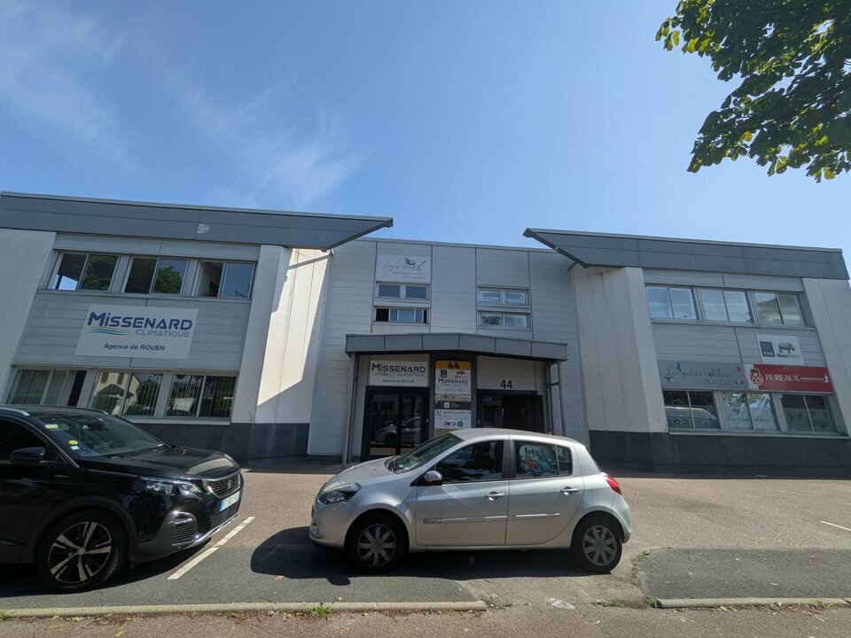 A LOUER un plateau de bureaux de 179,70m² environ 