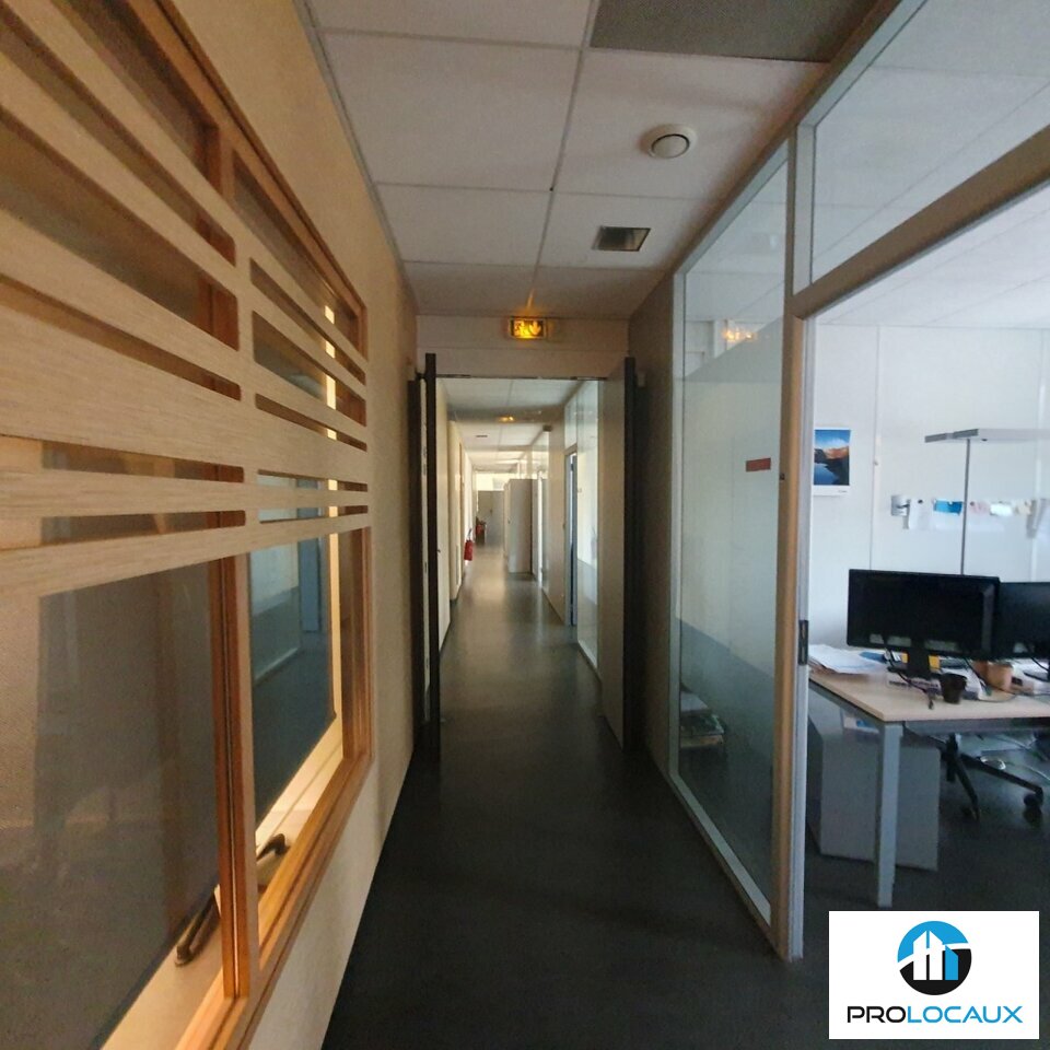 A louer Bureaux 4488m² Grenoble