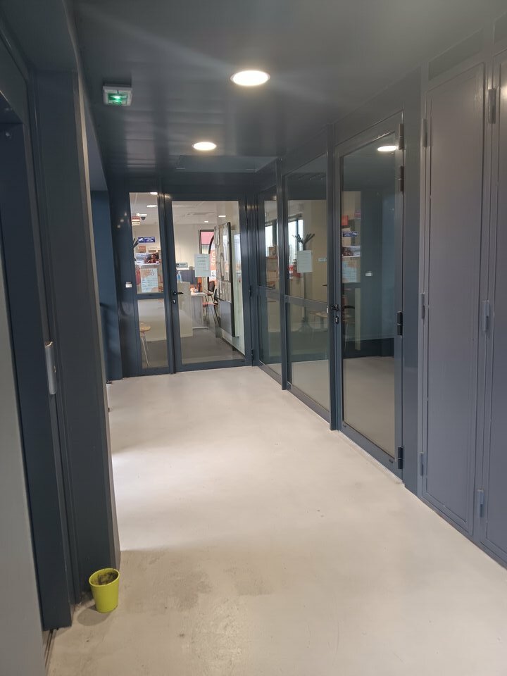 Agrandir la photo Bureaux à louer - 85.77 m2 - 72 - Sarthe