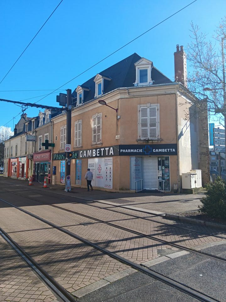 Pharmacie à louer - 180.0 m2 - 72 - Sarthe