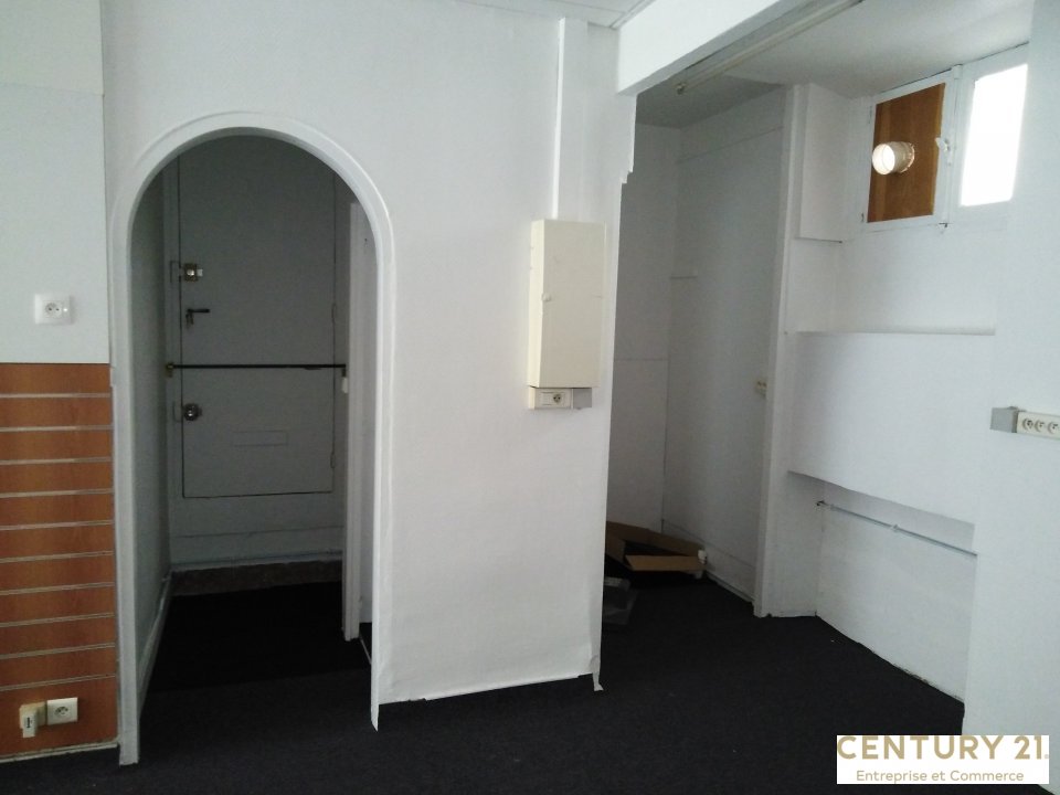 Agrandir la photo Local commercial à louer - 30.0 m2 - 72 - Sarthe