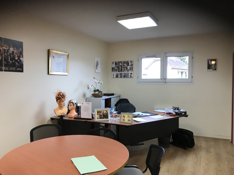 Agrandir la photo Bureaux à louer - 600.0 m2 - 72 - Sarthe
