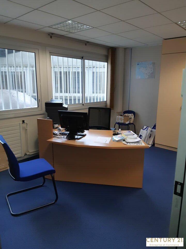 Agrandir la photo Bureaux à vendre - 467.0 m2 - 72 - Sarthe