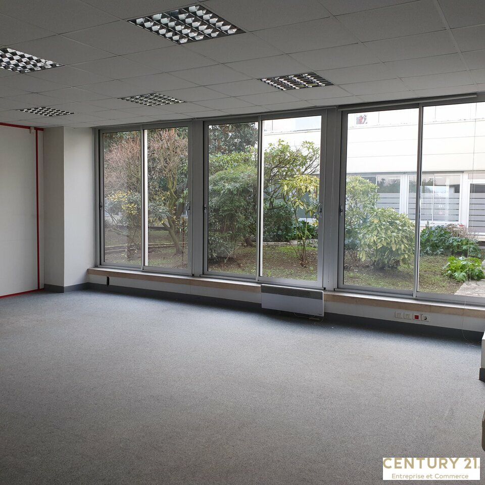 Agrandir la photo Bureaux à louer - 530.0 m2 - 72 - Sarthe