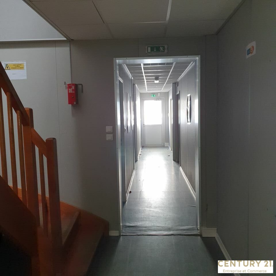 Agrandir la photo Bureaux à louer - 440.0 m2 - 72 - Sarthe