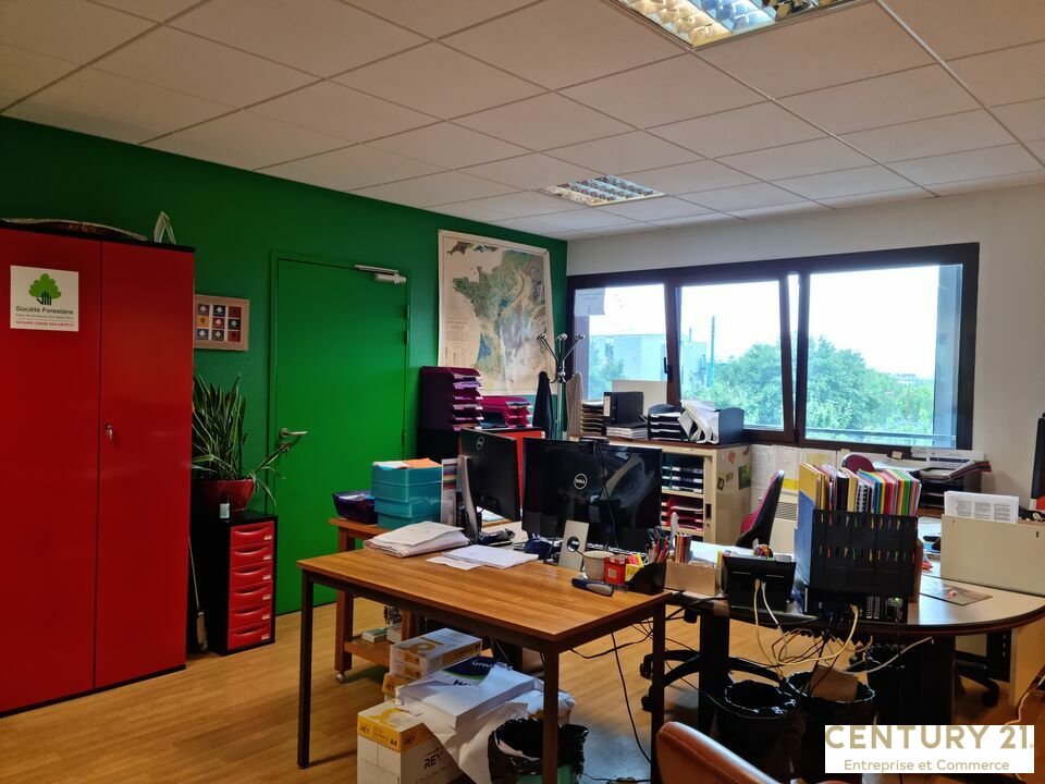 Agrandir la photo Bureaux à louer - 140.0 m2 - 72 - Sarthe