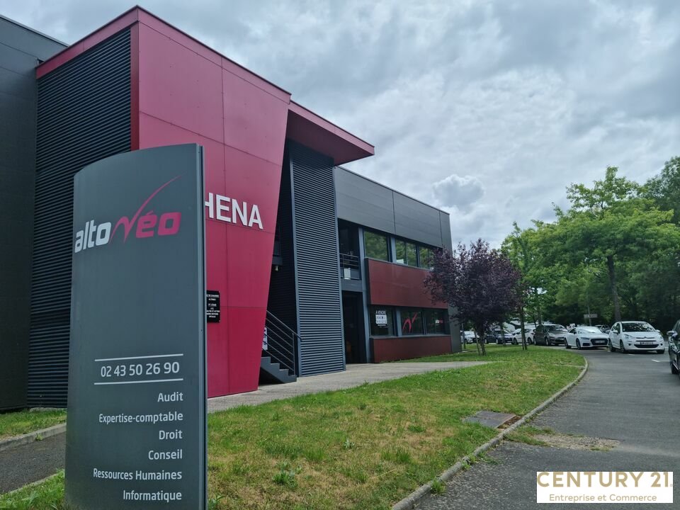 Agrandir la photo Bureaux à vendre - 413.4 m2 - 72 - Sarthe