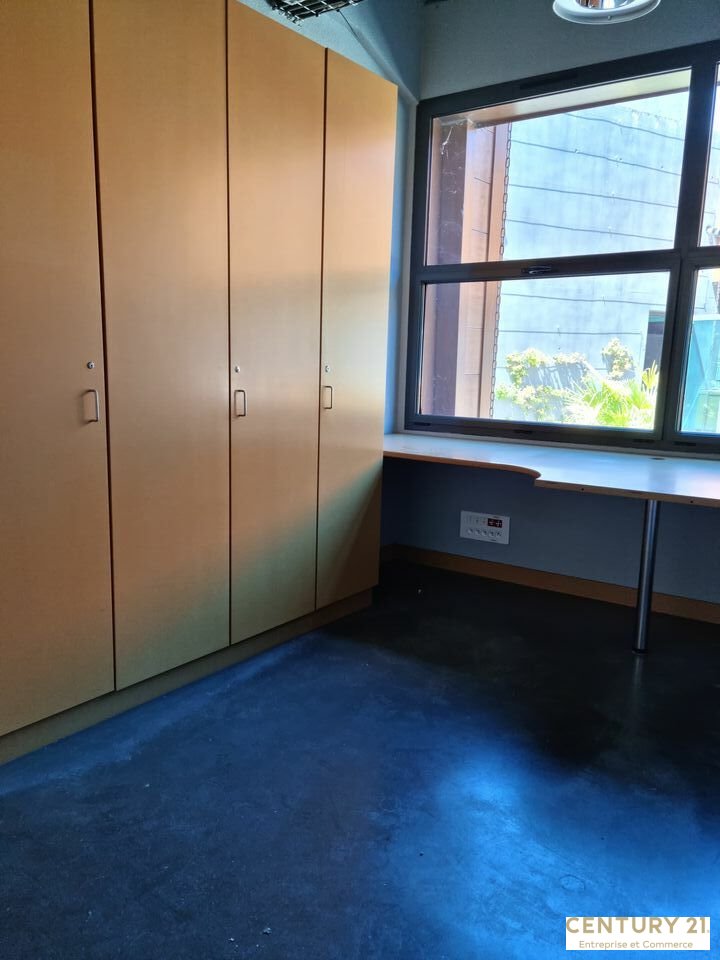 Agrandir la photo Bureaux à louer - 86.0 m2 - 72 - Sarthe