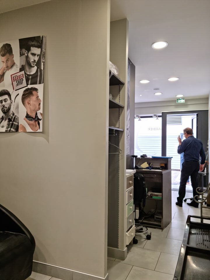 Agrandir la photo Salon de coiffure à vendre - 53.3 m2 - 72 - Sarthe