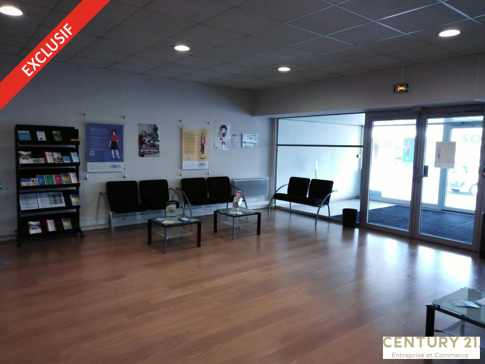 Agrandir la photo Local commercial à louer - 252.0 m2 - 72 - Sarthe