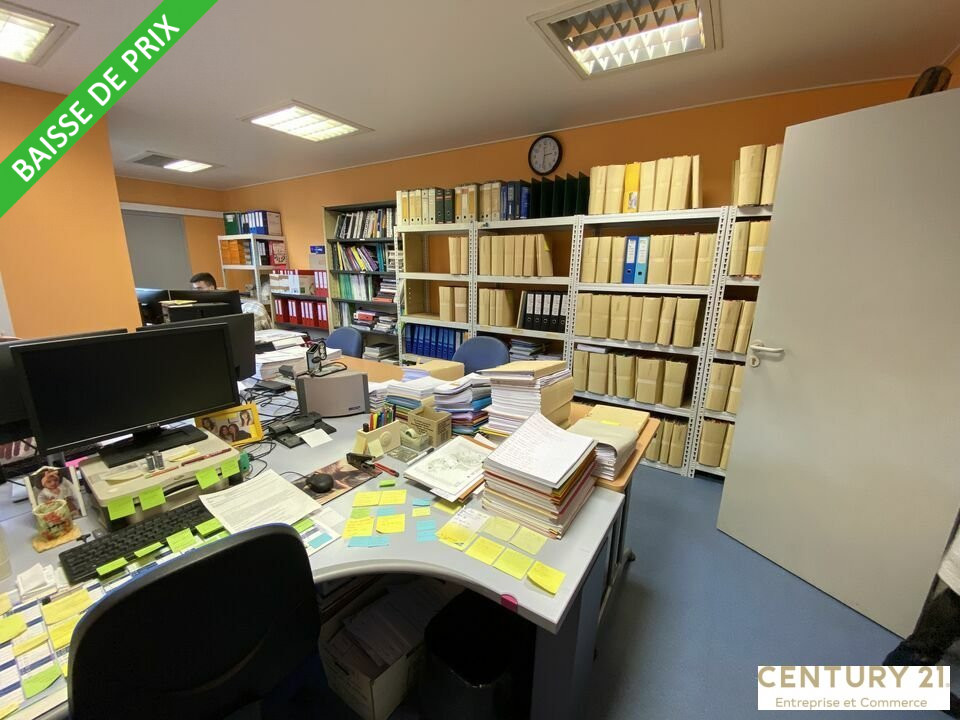Agrandir la photo Bureaux à vendre - 270.0 m2 - 72 - Sarthe