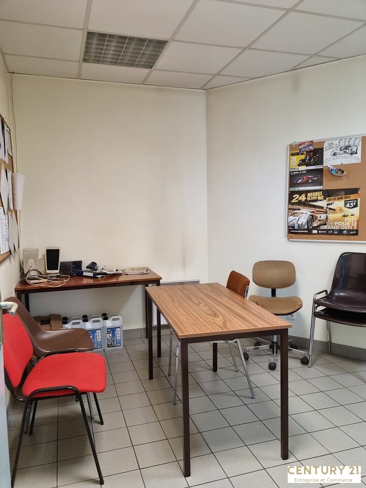 Agrandir la photo Local commercial à louer - 72.91 m2 - 72 - Sarthe