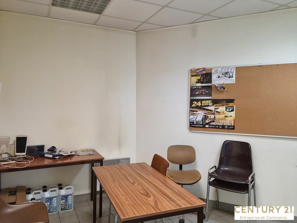 Agrandir la photo Local commercial à louer - 72.91 m2 - 72 - Sarthe