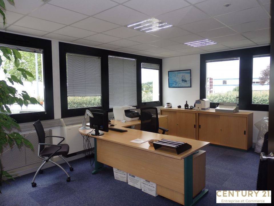 Agrandir la photo Bureaux à louer - 554.31 m2 - 72 - Sarthe