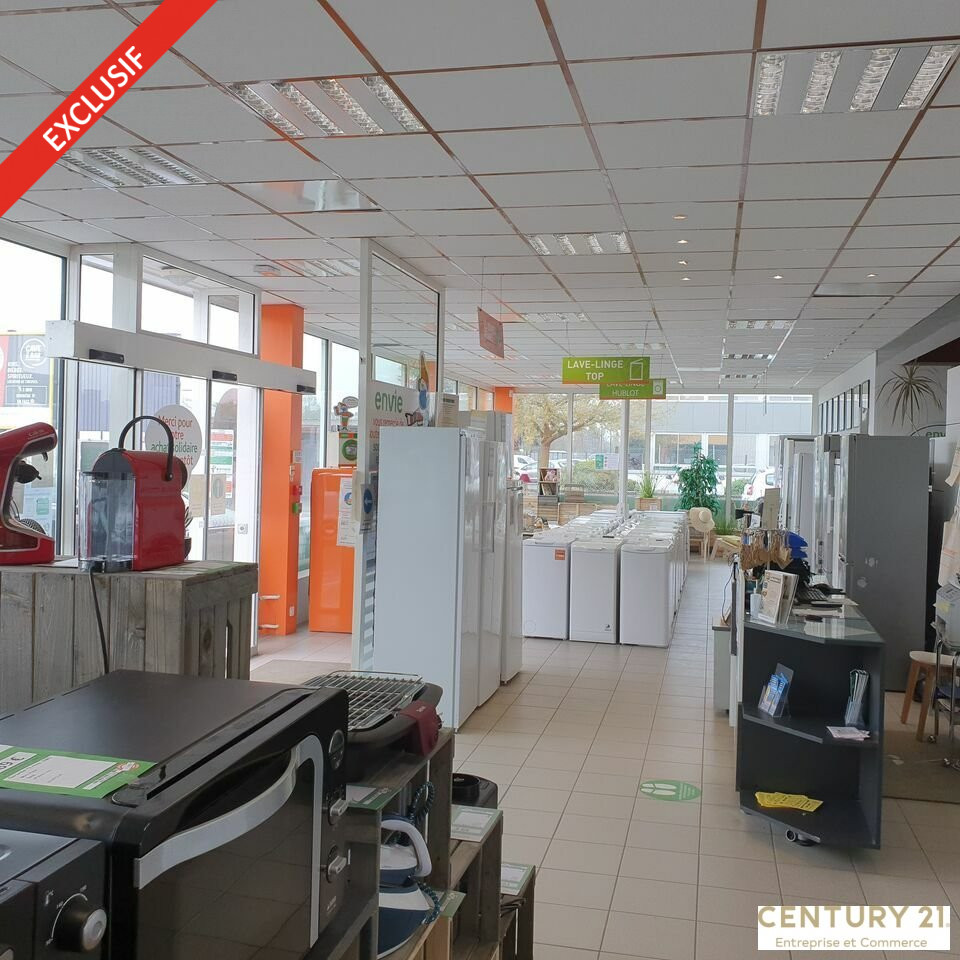 Agrandir la photo Local commercial à louer - 1775.0 m2 - 72 - Sarthe