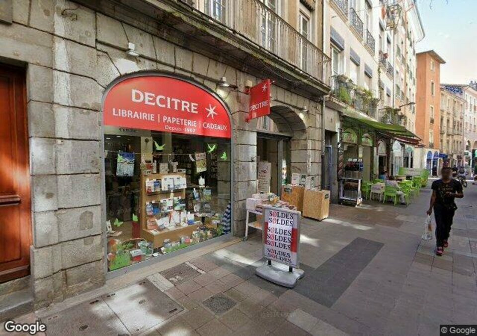 A louer Local commercial  300m² Grenoble