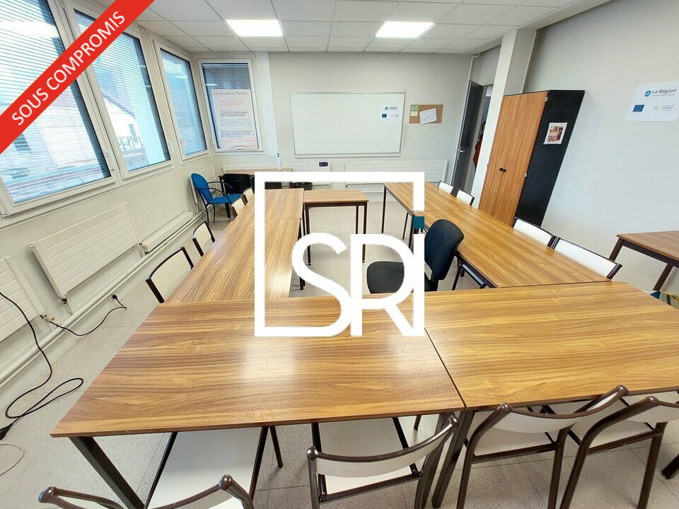 A vendre Bureaux 1100m² Clermont-Ferrand