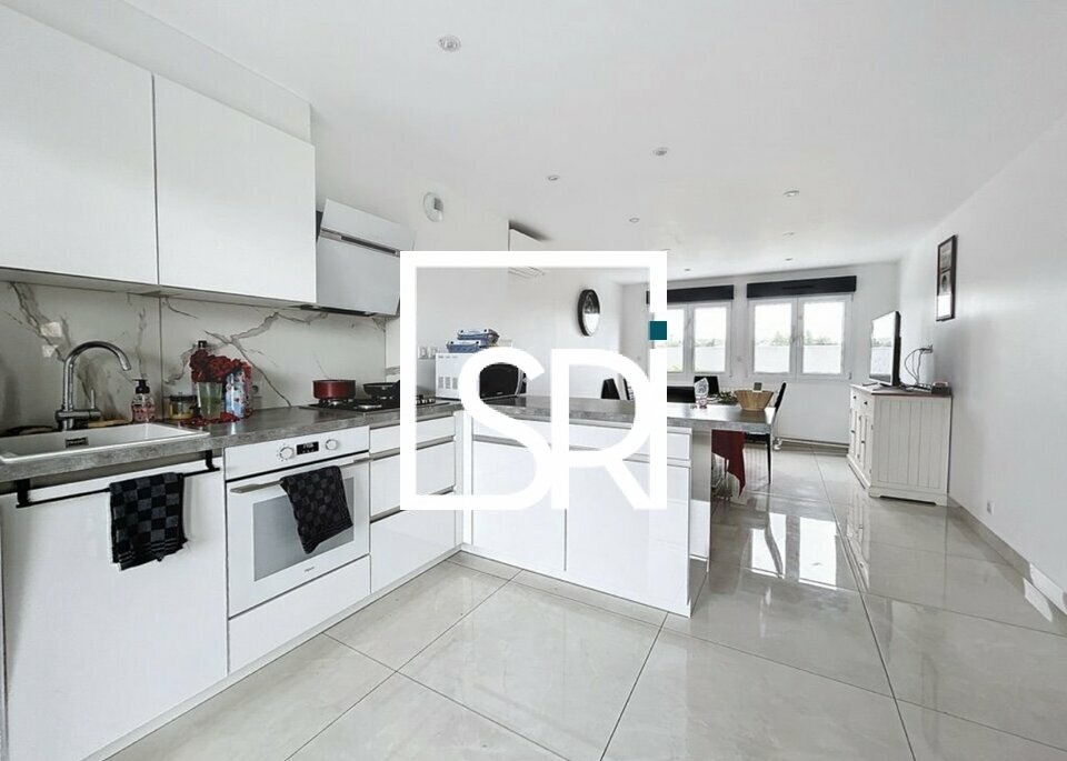 LOCATION DE BUREAUX - 200 M² CUSSET - 03200