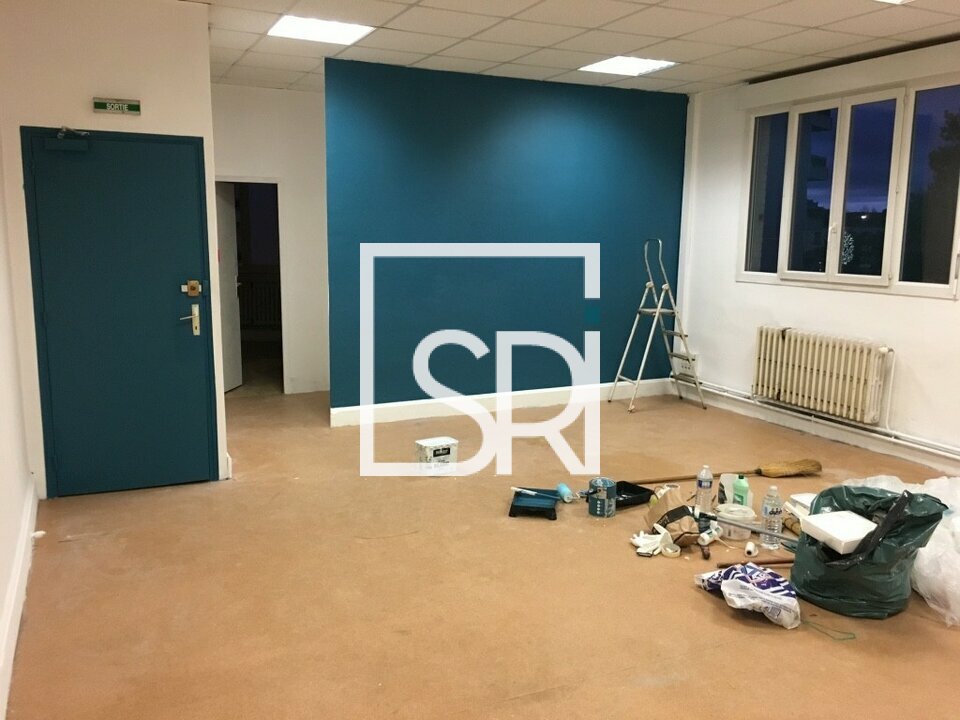 RARE - VENTE MURS 280 M² - GARAGE - 03200 - VICHY