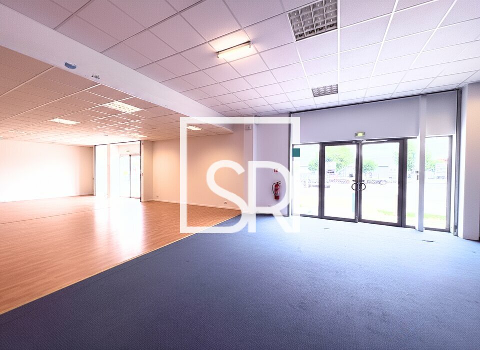 A louer Local commercial  850m² Clermont-Ferrand