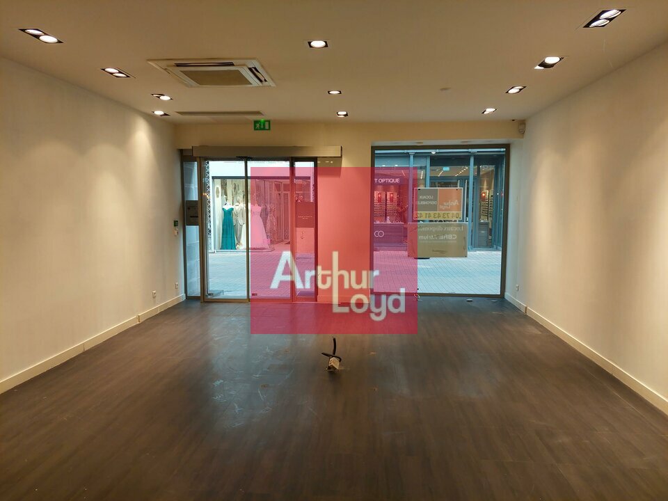 LOCAL COMMERCIAL 103 M² A LOUER CLERMONT-FERRAND CENTRE VILLE