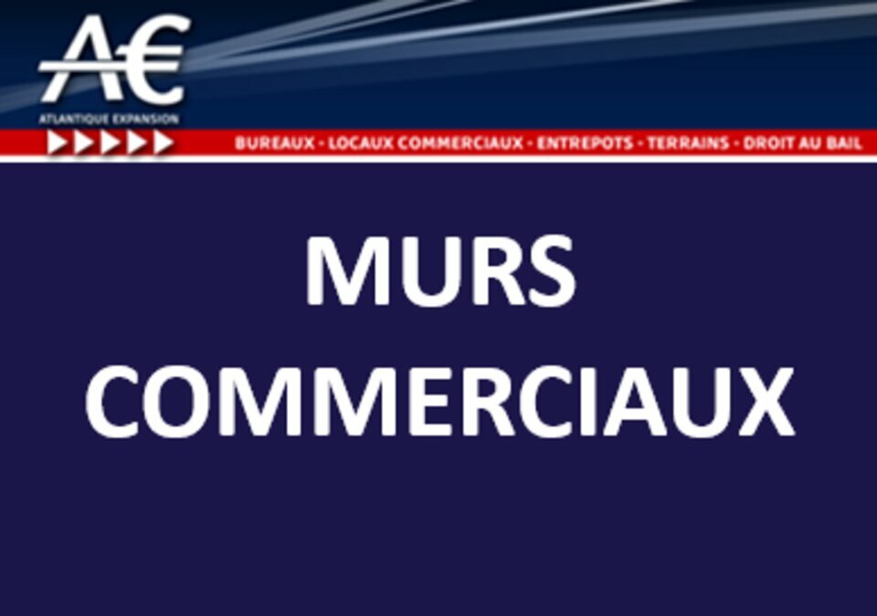 A VENDRE EN CENTRE VILLE local et partie habitation de 260 m²