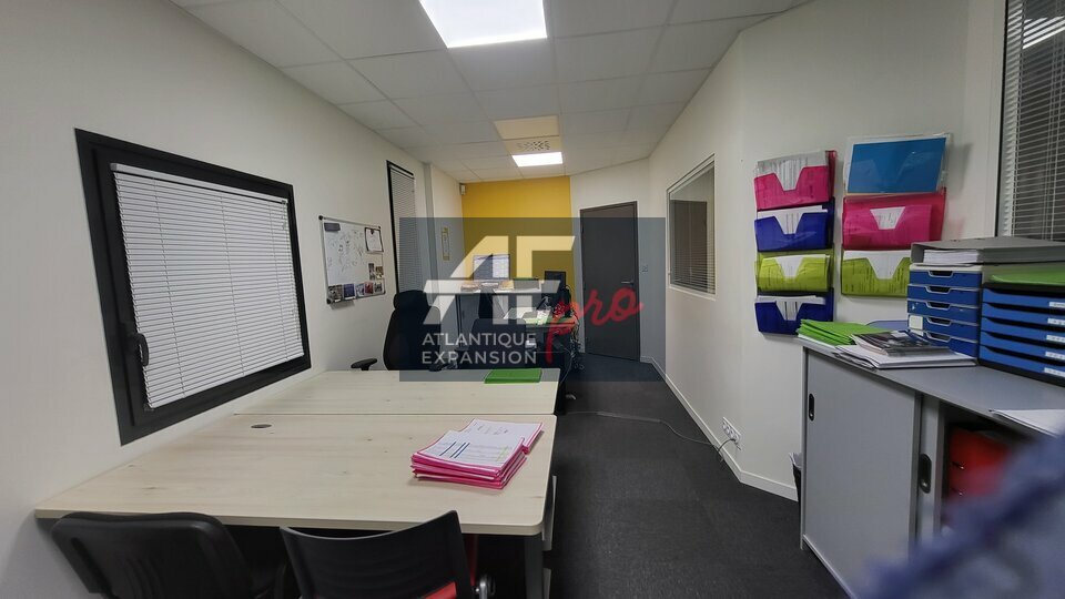 BUREAUX à LOUER