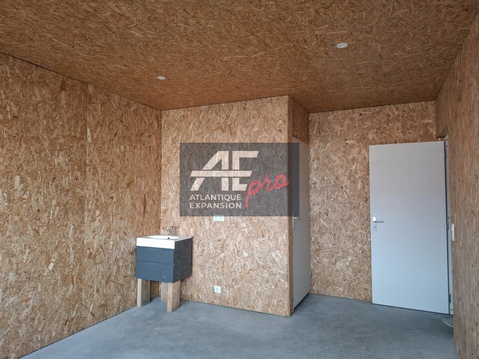 LOCAL D’ACTIVITE – ENTREPOT – à LOUER