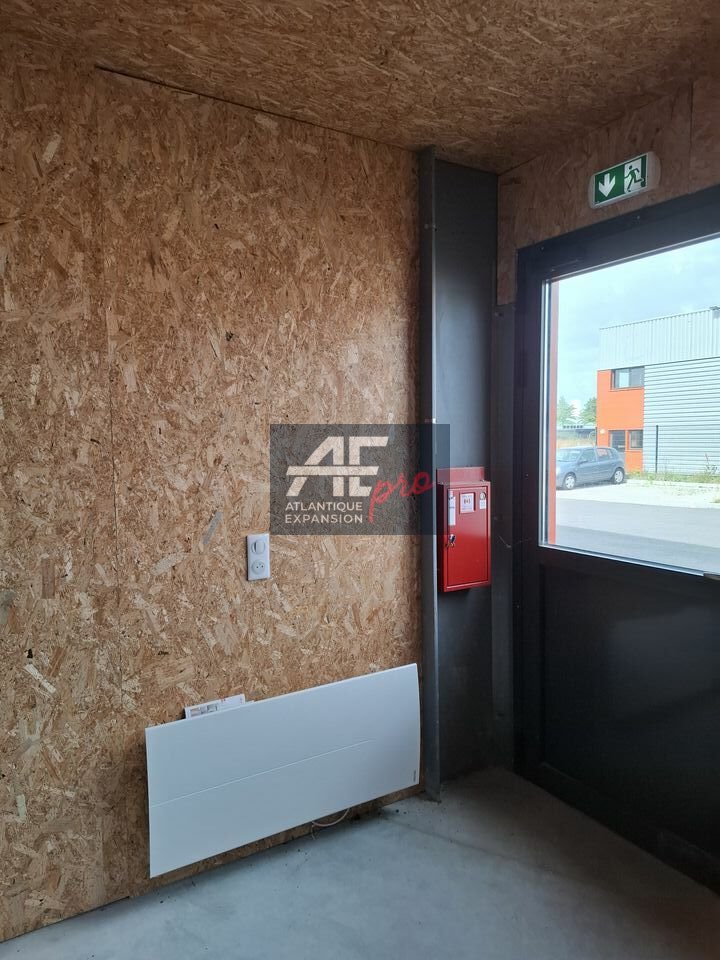 LOCAL D’ACTIVITE – ENTREPOT – à LOUER