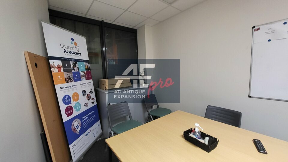 BUREAUX à LOUER