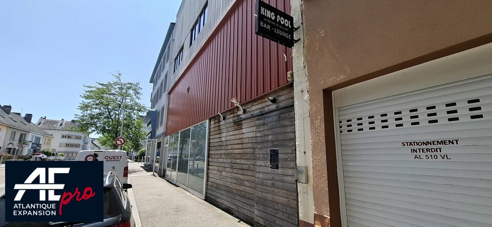 LOCAL COMMERCIAL à VENDRE