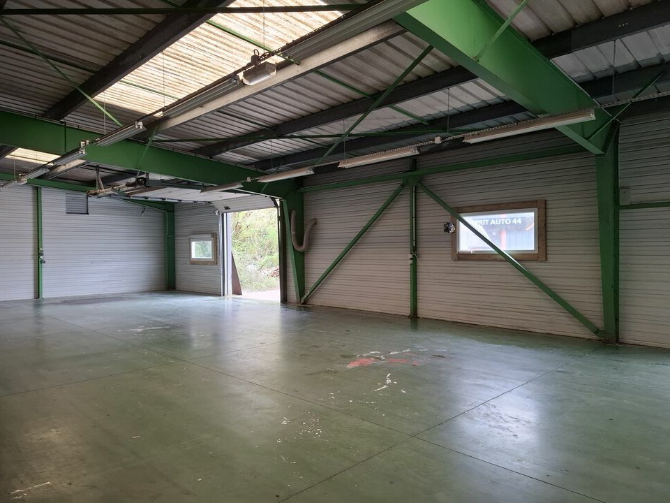 ENTREPOT – ATELIER – BUREAUX à LOUER