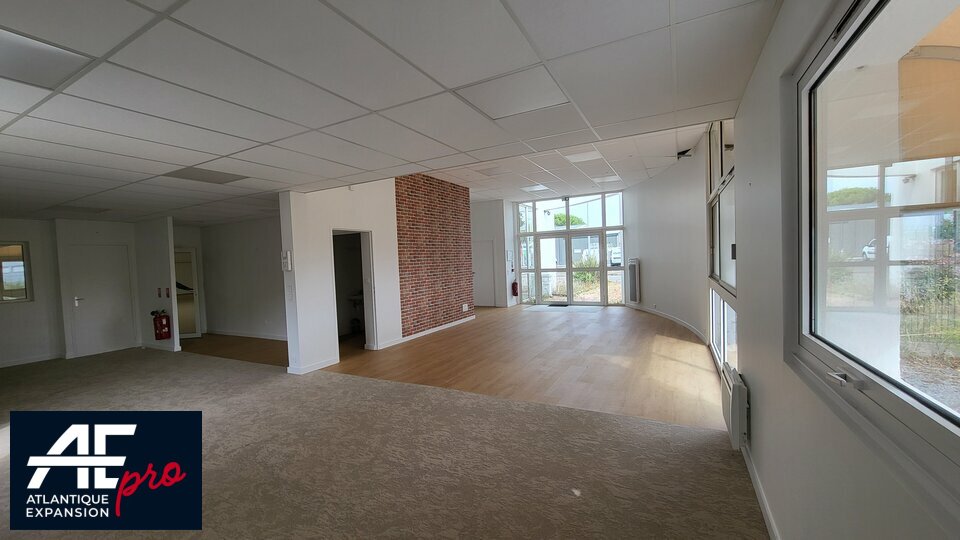LOCAL D’ACTIVITE – ENTREPÔT à VENDRE