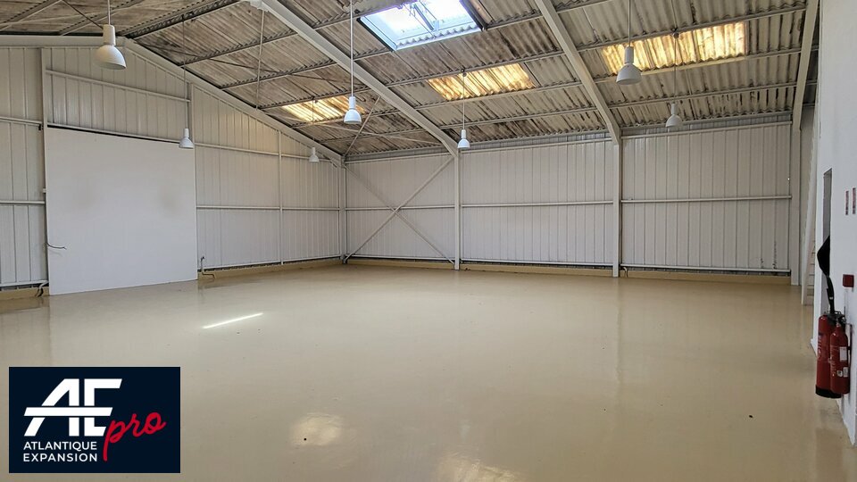 LOCAL D’ACTIVITE – ENTREPÔT à VENDRE